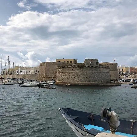 Villa Castello Dans Les Pouilles Du Sud *